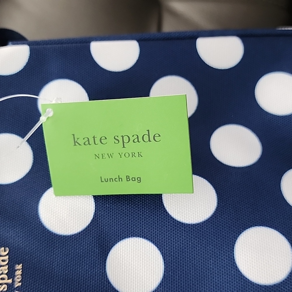 ♠️ NWT Kate Spade Lunch Bag Navy Jumbo Dot  ♠️ - Picture 2 of 8